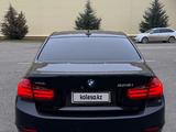BMW 328 2014 года за 5 900 000 тг. в Атырау – фото 2