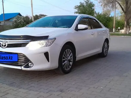 Toyota Camry 2017 года за 13 000 000 тг. в Уральск – фото 10