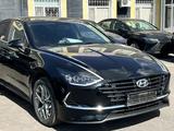 Hyundai Sonata 2022 года за 13 500 000 тг. в Астана – фото 2