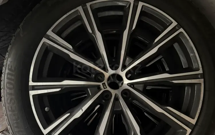 Bridgestone за 600 000 тг. в Астана