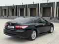 Toyota Camry 2018 года за 11 000 000 тг. в Караганда – фото 4
