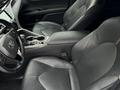 Toyota Camry 2018 года за 11 000 000 тг. в Караганда – фото 8