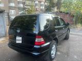 Mercedes-Benz ML 320 1998 годаүшін3 500 000 тг. в Алматы – фото 4
