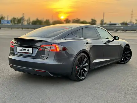 Tesla Model S 2015 года за 23 000 000 тг. в Алматы – фото 29