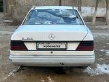 Mercedes-Benz E 200 1991 года за 1 100 000 тг. в Жезказган