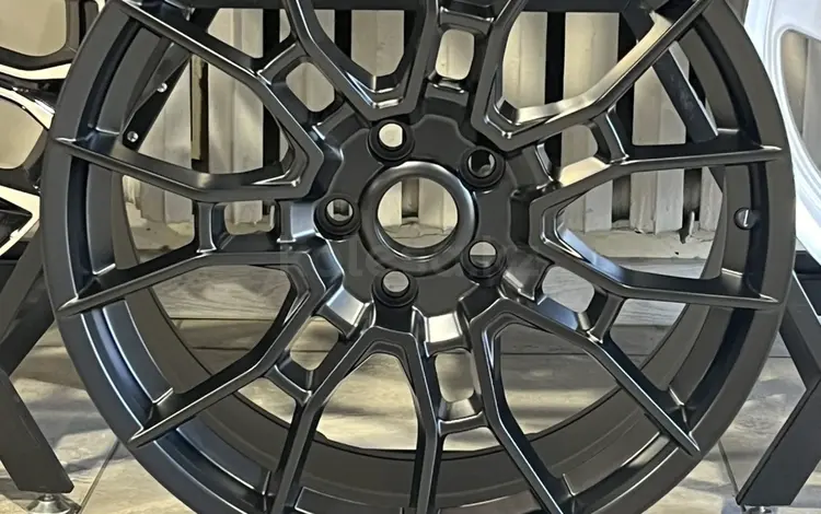 R19 5.114.3 Camry TRD за 330 000 тг. в Алматы