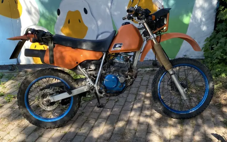 Honda  XLR 1995 года за 900 000 тг. в Алматы