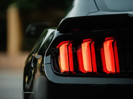 Ford Mustang 2018 года за 18 000 000 тг. в Актобе – фото 15