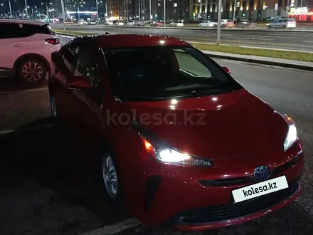 Toyota Prius 2020 года за 13 500 000 тг. в Астана – фото 2