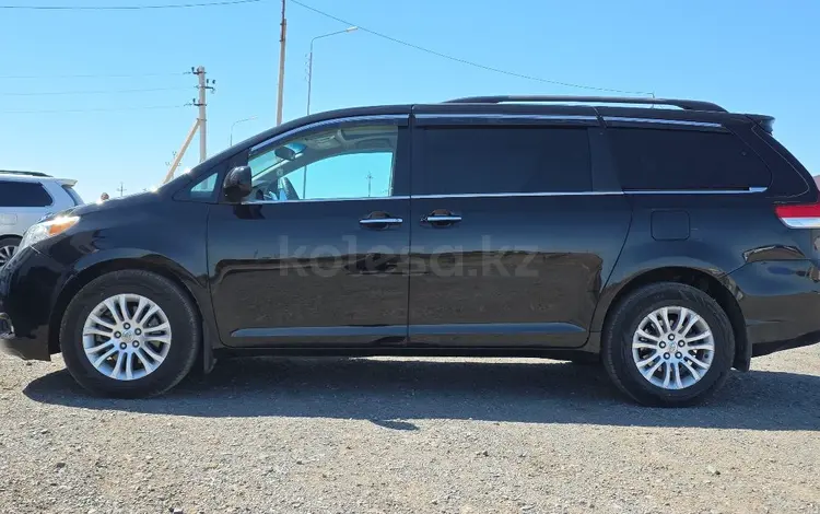 Toyota Sienna 2013 года за 12 000 000 тг. в Актобе