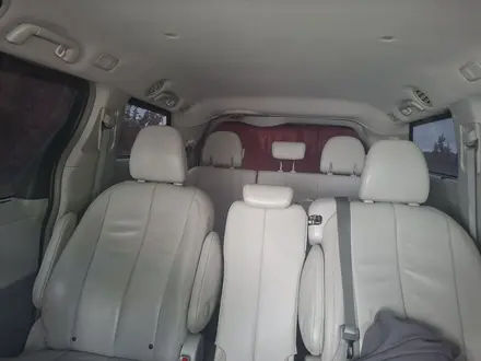 Toyota Sienna 2013 года за 12 000 000 тг. в Актобе – фото 5