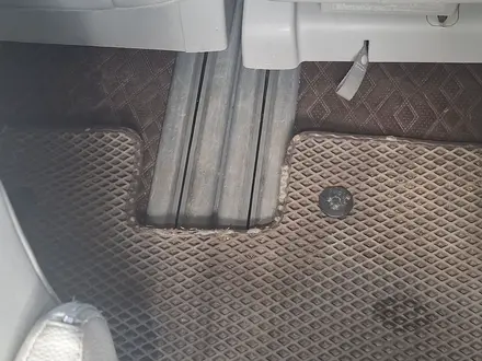 Toyota Sienna 2013 года за 12 000 000 тг. в Актобе – фото 7