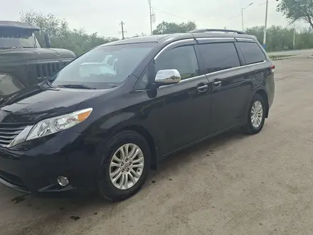 Toyota Sienna 2013 года за 12 000 000 тг. в Актобе – фото 8
