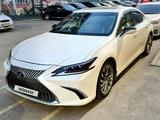 Lexus ES 300h 2019 годаfor19 000 000 тг. в Алматы – фото 3