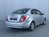 Chevrolet Aveo 2014 года за 3 090 000 тг. в Актобе – фото 5