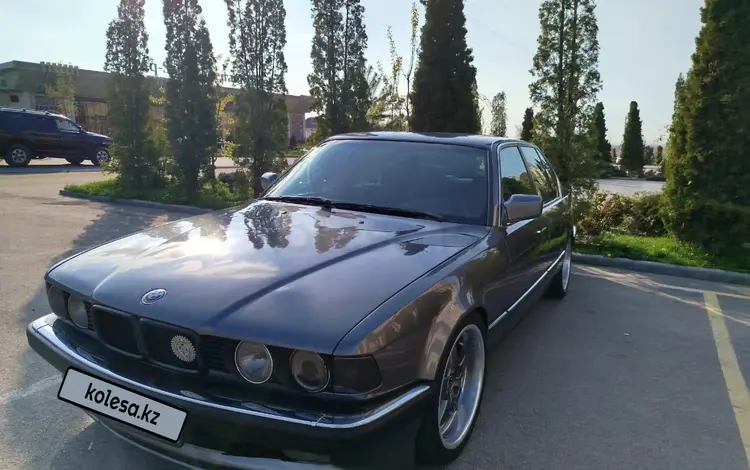 BMW 735 1992 года за 3 500 000 тг. в Алматы