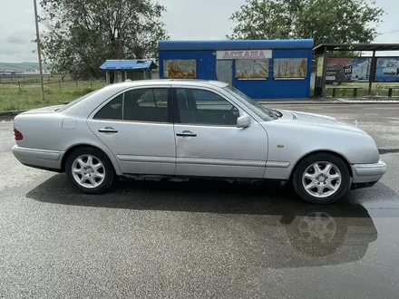 Mercedes-Benz E 280 1998 года за 2 600 000 тг. в Талдыкорган – фото 5