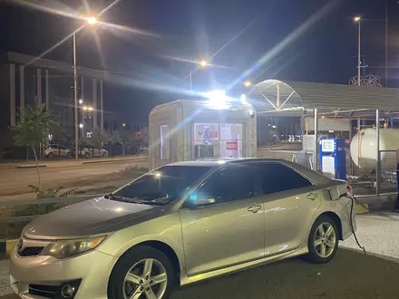 Toyota Camry 2012 года за 5 600 000 тг. в Атырау – фото 12