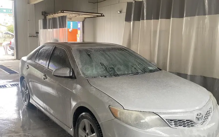 Toyota Camry 2012 годаүшін5 600 000 тг. в Атырау