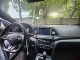 Hyundai Elantra 2017 года за 7 300 000 тг. в Шымкент – фото 5
