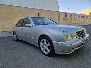 Mercedes-Benz E 280