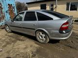 Opel Vectra 1996 года за 1 700 000 тг. в Актобе – фото 4