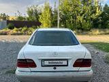 Mercedes-Benz E 230 1996 годаfor1 600 000 тг. в Талдыкорган – фото 2