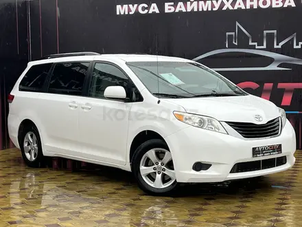 Toyota Sienna 2011 года за 12 250 000 тг. в Атырау – фото 3