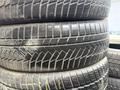 Зимние шины 215/65/17 за 70 000 тг. в Шымкент