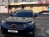 Toyota Highlander 2012 года за 13 500 000 тг. в Семей – фото 2