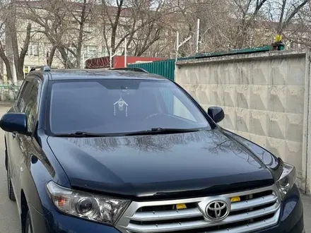 Toyota Highlander 2012 года за 14 500 000 тг. в Семей – фото 11