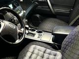 Toyota Highlander 2012 года за 13 500 000 тг. в Семей – фото 4