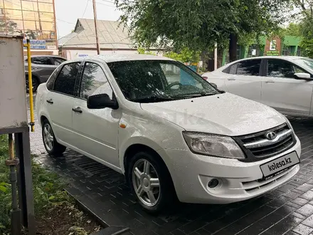 ВАЗ (Lada) Granta 2190 2012 года за 1 800 000 тг. в Шымкент – фото 8