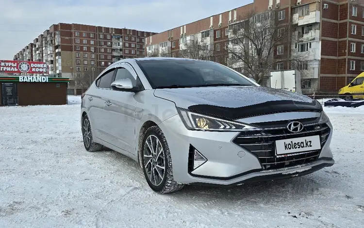 Hyundai Elantra 2019 годаүшін8 800 000 тг. в Караганда