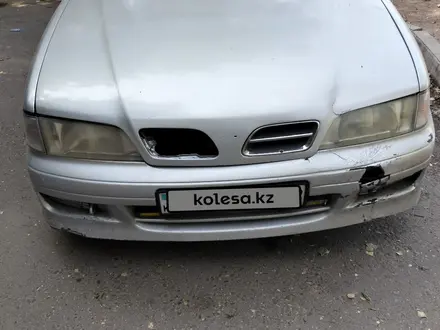 Nissan Primera 1997 года за 850 000 тг. в Тараз