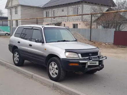 Toyota RAV4 1995 года за 2 200 000 тг. в Алматы – фото 2