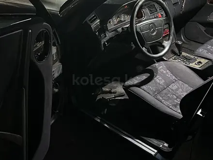 Mercedes-Benz E 320 1998 года за 2 700 000 тг. в Астана – фото 5