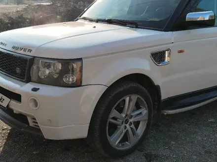 Land Rover Range Rover Sport 2008 года за 8 500 000 тг. в Алматы – фото 14