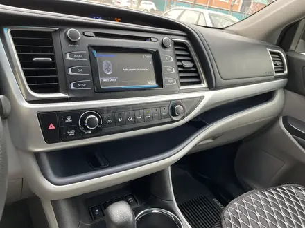 Toyota Highlander 2019 года за 19 500 000 тг. в Актобе – фото 13