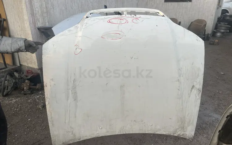 Капот за 15 000 тг. в Алматы