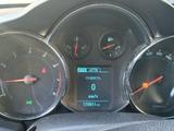 Chevrolet Cruze 2014 года за 3 000 000 тг. в Актобе – фото 4