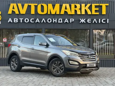 Hyundai Santa Fe 2013 года за 8 400 000 тг. в Уральск – фото 2