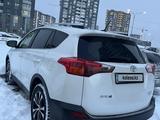 Toyota RAV4 2015 годаfor10 800 000 тг. в Усть-Каменогорск – фото 3