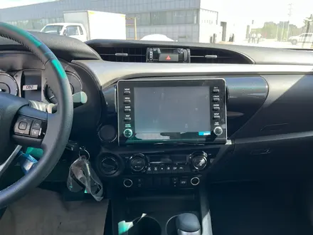Toyota Hilux Comfort 2025 года за 26 890 000 тг. в Караганда – фото 16