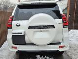 Toyota Land Cruiser Prado 2022 года за 35 000 000 тг. в Алматы – фото 4