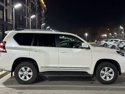 Toyota Land Cruiser Prado 2014 года за 18 500 000 тг. в Алматы – фото 6