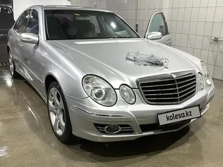 Mercedes-Benz E 320 2003 года за 7 500 000 тг. в Астана – фото 4