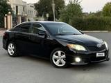 Toyota Camry 2011 года за 5 000 000 тг. в Уральск – фото 2
