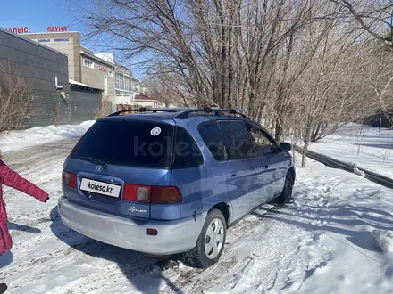 Toyota Ipsum 1996 года за 3 500 000 тг. в Астана