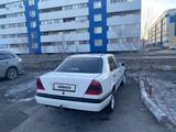 Mercedes-Benz C 200 1994 годаүшін1 950 000 тг. в Сатпаев – фото 2